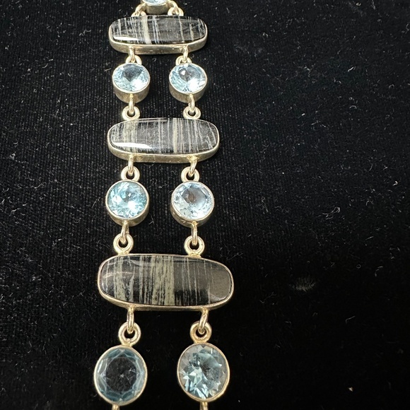 Tiger eye & synthetic blue stones